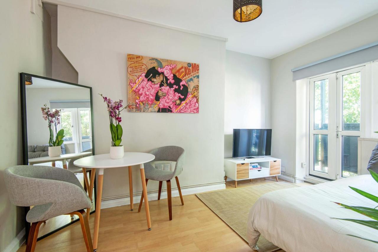 One bedroom apartment Londen Buitenkant foto